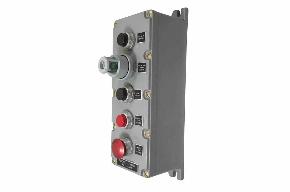 Explosion Proof Control Station - C1D1/C2D1 - (2) LED PLs, (1) 3-pos Switch, (2) 2-pos Switches - PuriLite