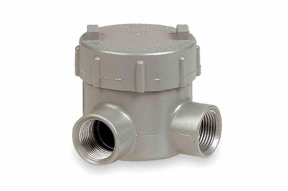 Explosion Proof Junction Box - Class I,II,III - 2-Port, L-shaped Outlet Body w/ Cover - 1" NPT Hubs - PuriLite