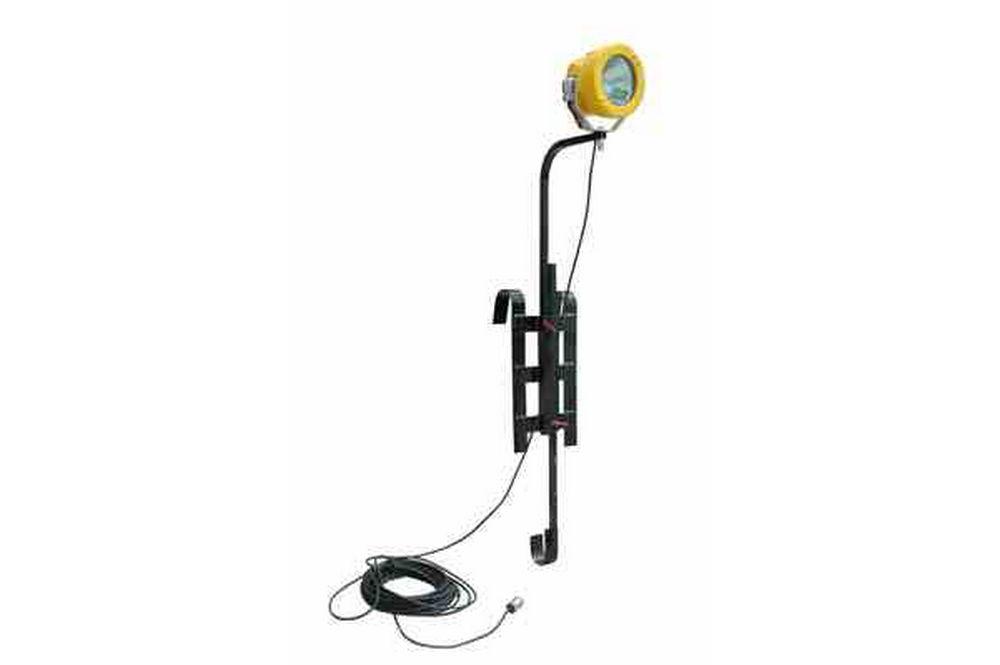 Explosion Proof Light on Adjustable Rail/Ladder Bracket Mount - 70 Watt Metal Halide - 220 Volts - PuriLite