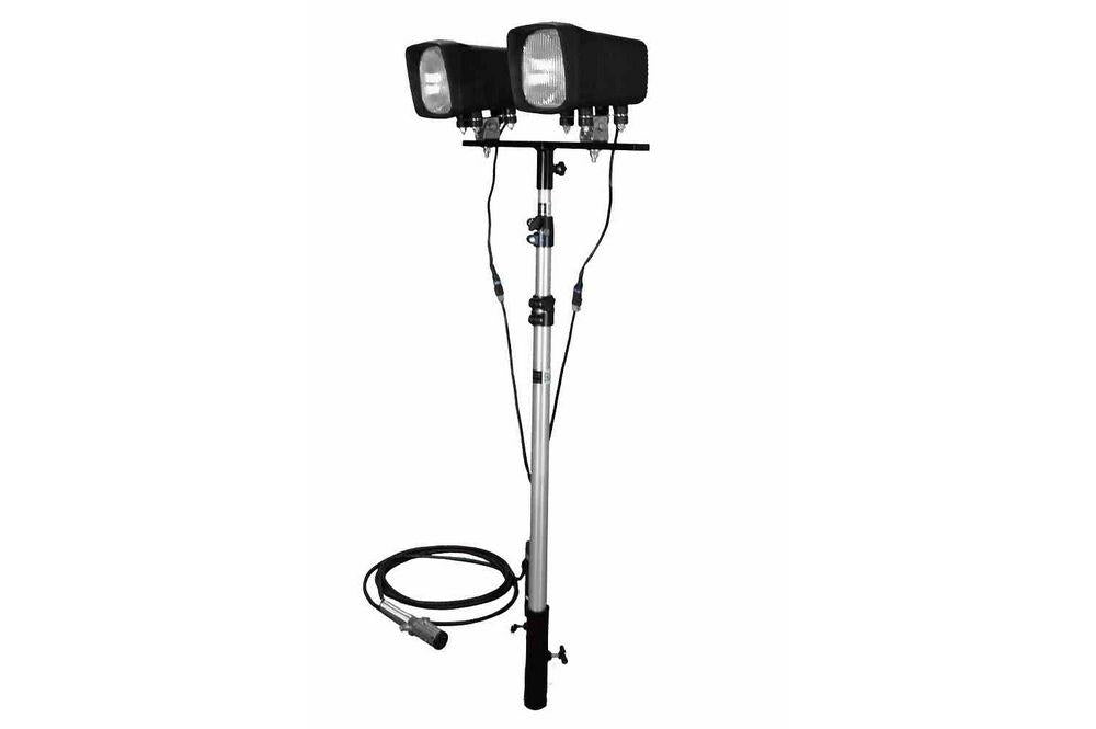 Telescoping HID Work Light Tower - Wall Mount Bracket - 2 X 70 Watt HID Flood Light - 3 to 8 feet - PuriLite