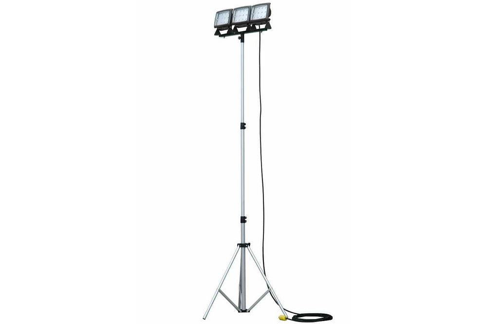 3, 40-Watt LED Flood Lights on Telescoping Tripod - Extends 3.5' to 10' - 120VAC - 200' SOOW Cord - PuriLite