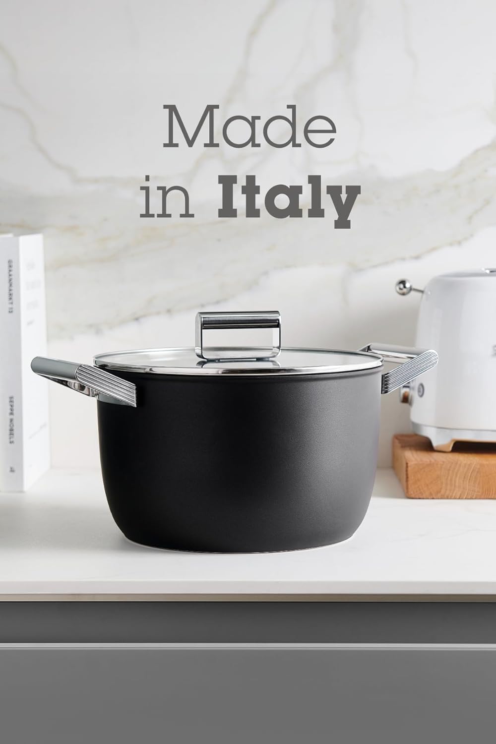 Smeg Black 5-Quart 9.5-Inch Casserole Dish with Lid - PuriLite
