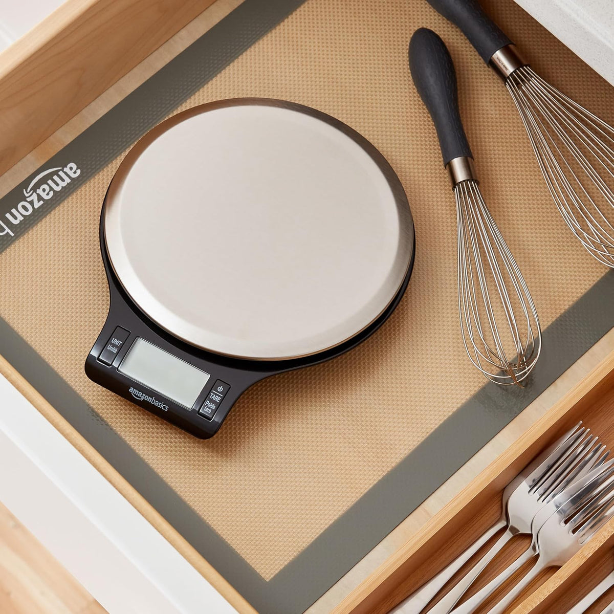 Amazon Basics Digital Kitchen Scale with LCD Display, Batteries Included, Weighs up to 11 pounds, Black and Stainless Steel - PuriLite