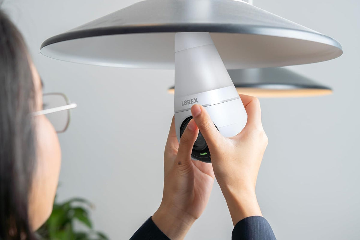 Lorex 2K Wi-Fi Smart Lightbulb Camera | E26/E27 Socket | Pan-Tilt View, Color Night Vision, Person & Vehicle Detection | 2-Way Talk | Alexa/Google | Cloud & Local Storage - PuriLite