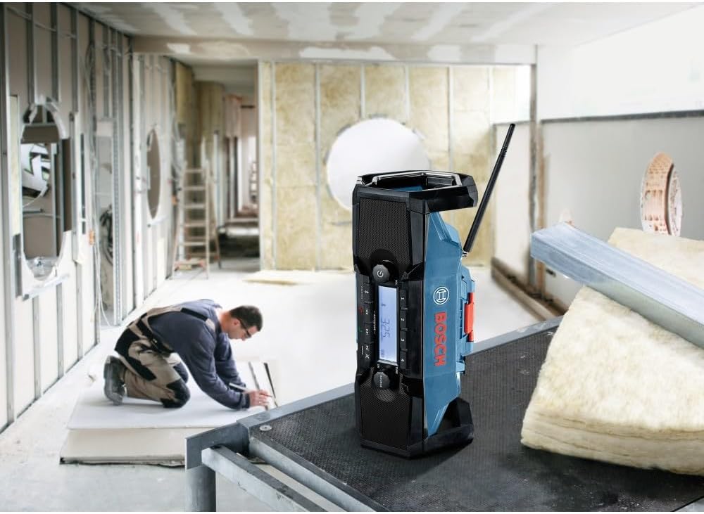 Bosch GPB18V-2CN 18V Compact Jobsite Radio with Bluetooth® 5.0 - PuriLite