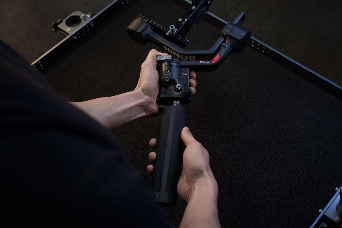 Original RS BG70 High-Capacity Battery Grip for DJI RS 4, RS 4 Pro, RS 3, RS 3 Pro - PuriLite