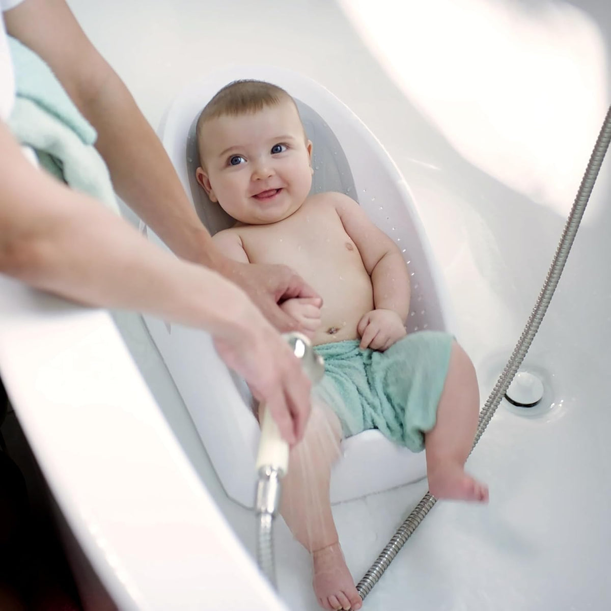 Ingenuity: ity by Ingenuity Easy Rinse Bather, 0-6 Months, Up to 20 lbs - PuriLite