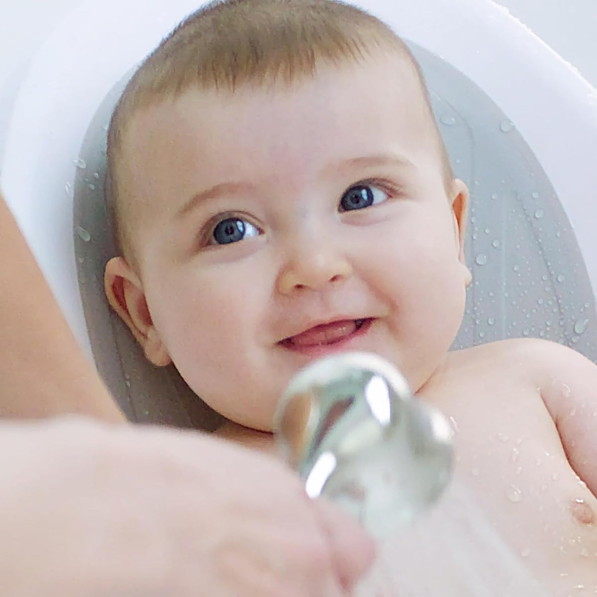 Ingenuity: ity by Ingenuity Easy Rinse Bather, 0-6 Months, Up to 20 lbs - PuriLite