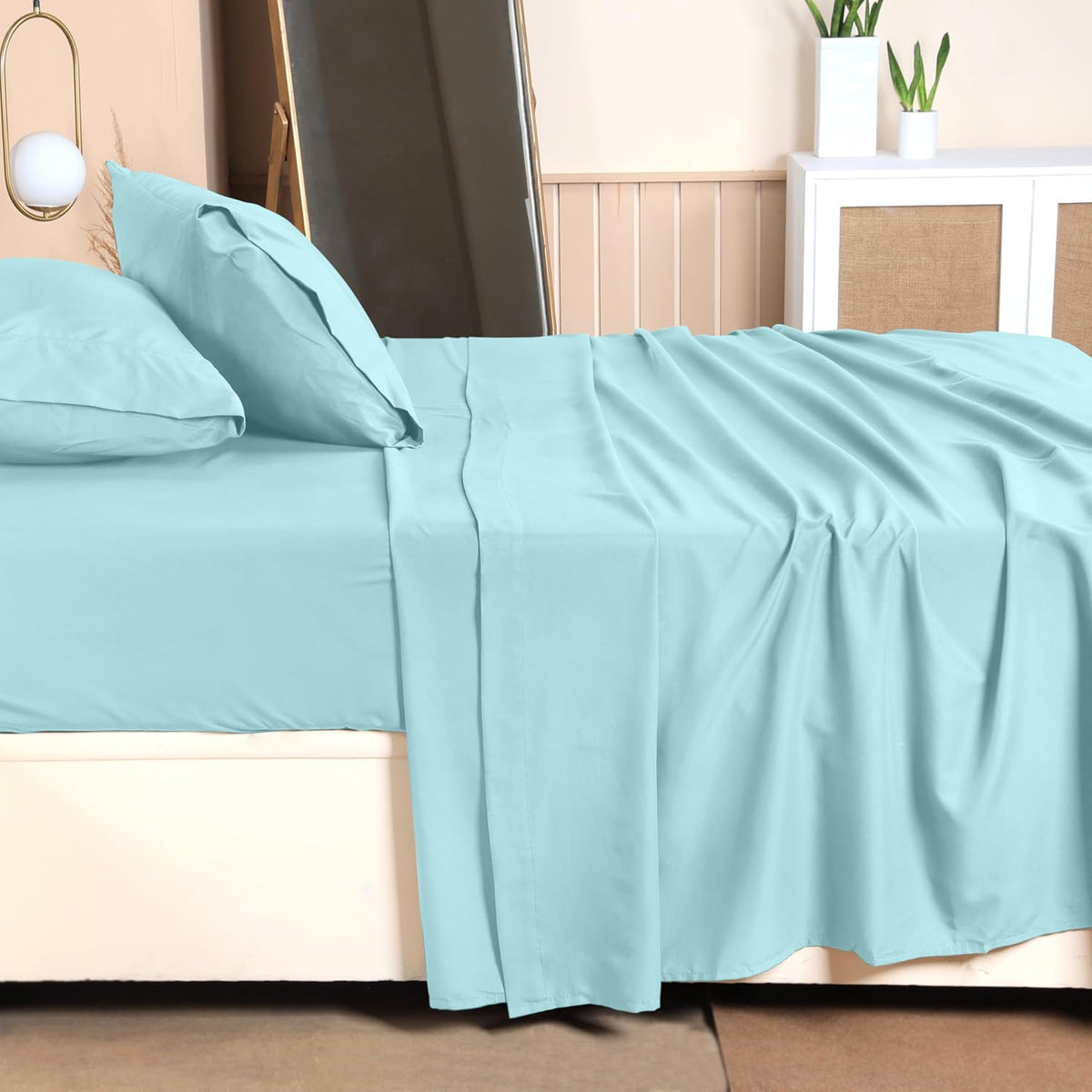 Utopia Bedding Queen Bed Sheet Set - 4 Piece Bedding - Soft Brushed Microfiber Fabric - Shrinkage & Fade Resistant - Easy Care (White) - PuriLite