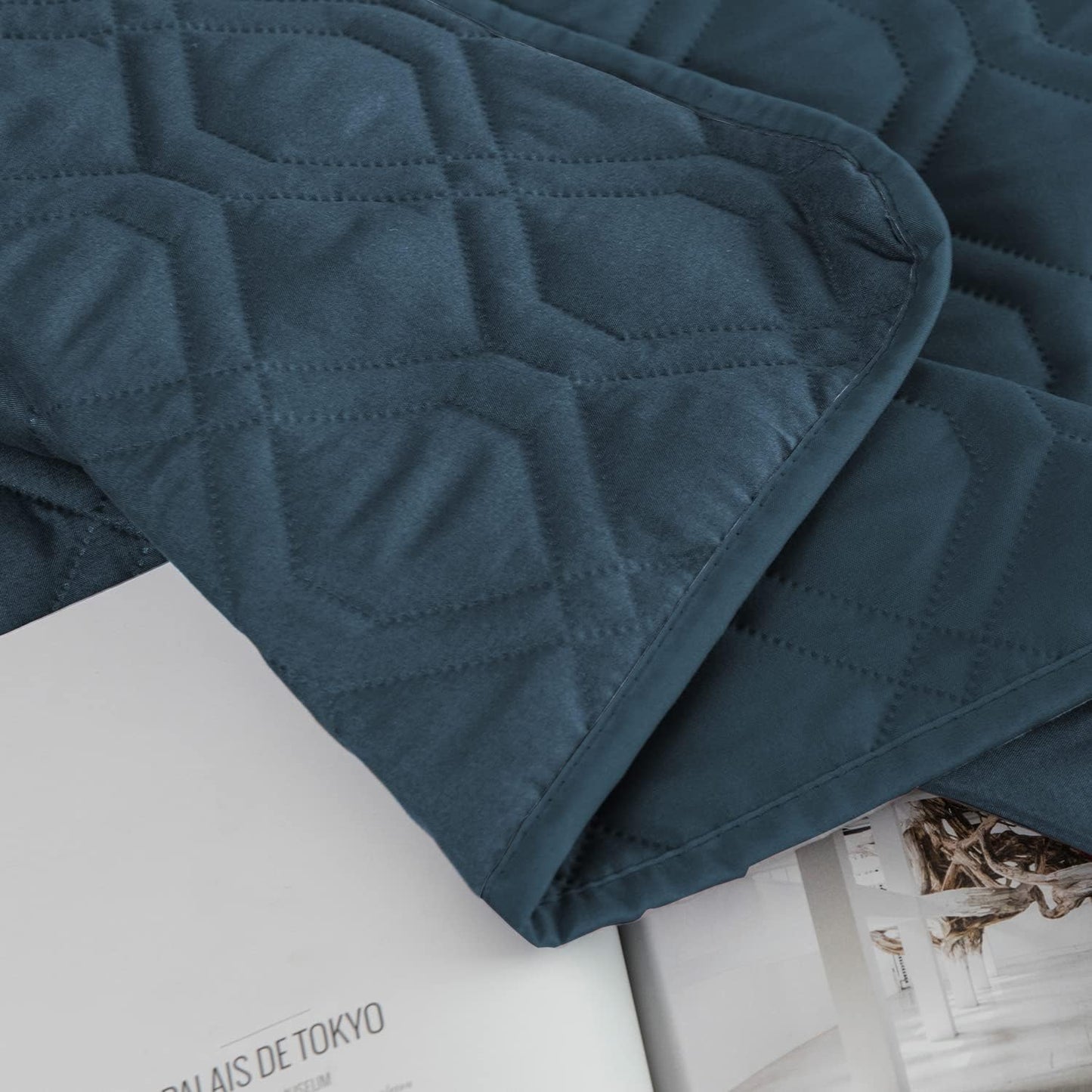 Ameritex Waterproof Dog Bed Cover Pet Blanket for Furniture Bed Couch Sofa Reversible - PuriLite