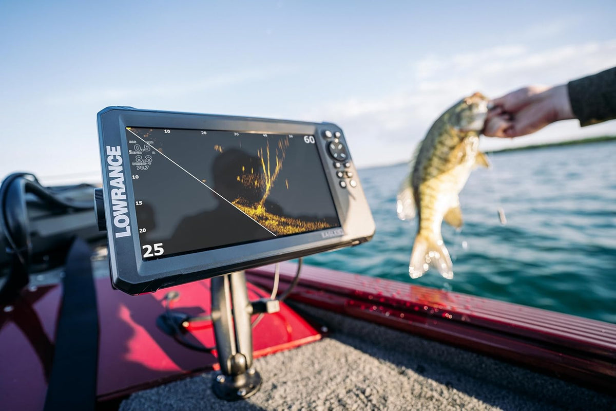 Lowrance Eagle Eye™ 9 Live + C-MAP®, 9" IPS Screen, Eagle Eye™ transducer, C-MAP® Discover microSD Card Charts for The US and Canada - PuriLite