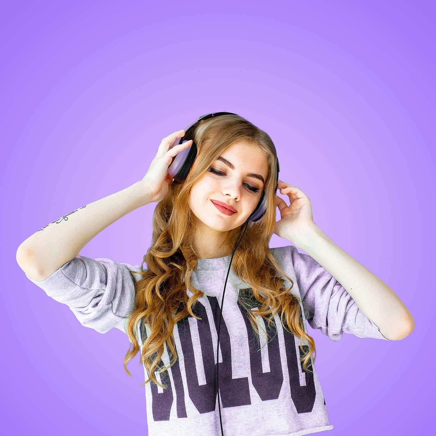 LORELEI X6 Over-Ear Headphones With Microphone, Lightweight Foldable & Portable Stereo Bass With 1.45M No-Tangle Wired for Smartphone Tablet MP3/4 (Black-Gold) - PuriLite