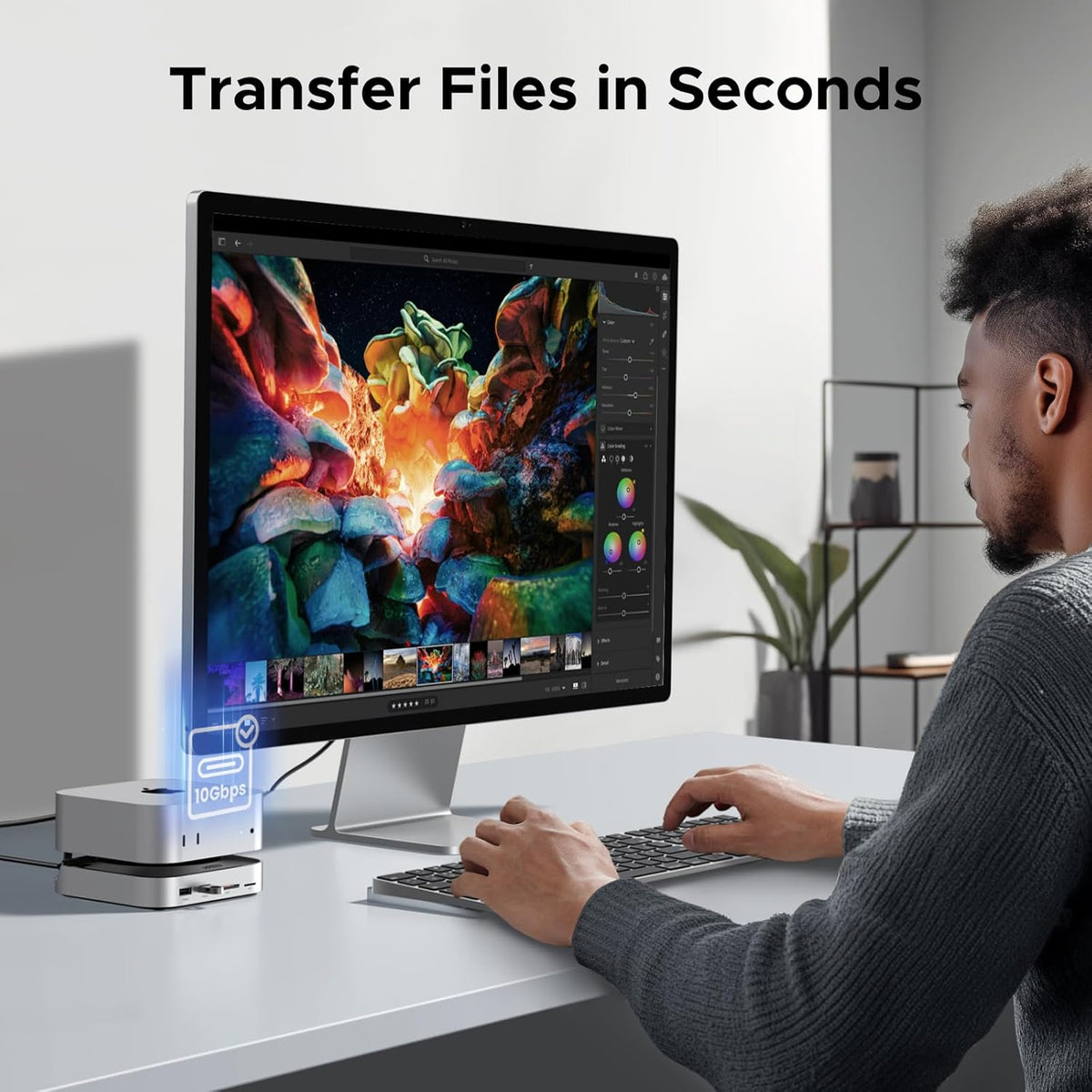UGREEN Mac mini M4 Dock & Stand with NVMe SSD Enclosure, Docking Station with 3*USB A 3.2, 2*USB A 3.0, 2*USB C 3.2 10Gbps, SD/TF 170MB/s, USB C Hub Compatible with Mac mini M4 Pro - PuriLite