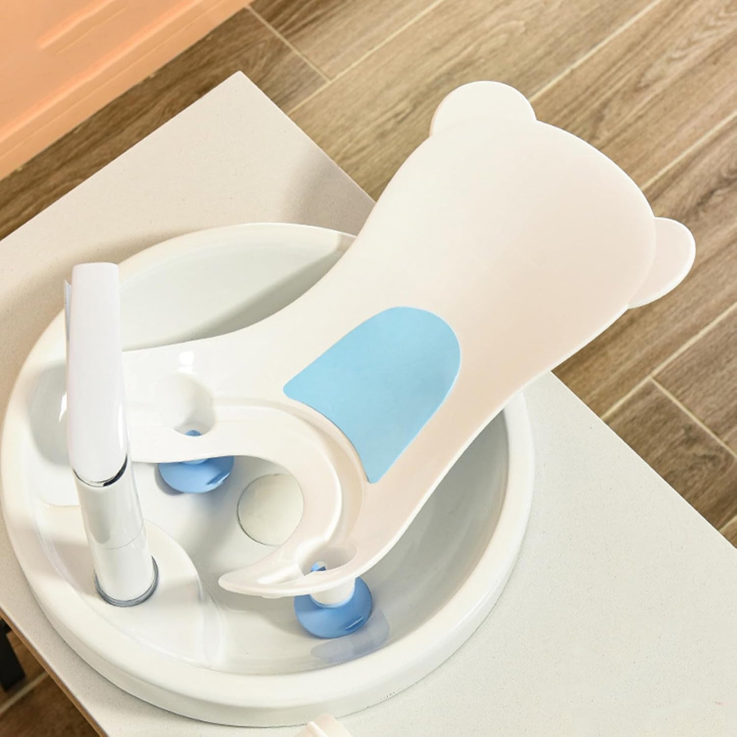 Baby Sink Bath with Suction Cup, Portable Sink Baby Bath with Hanging Hole, Buttock Support Washing Tool for Counter Bathtub Daily Use - PuriLite