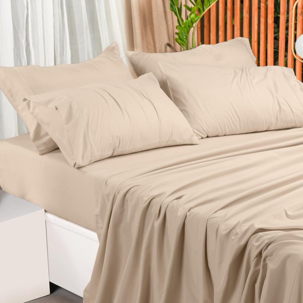 Utopia Bedding Queen Bed Sheet Set - 4 Piece Bedding - Soft Brushed Microfiber Fabric - Shrinkage & Fade Resistant - Easy Care (White) - PuriLite