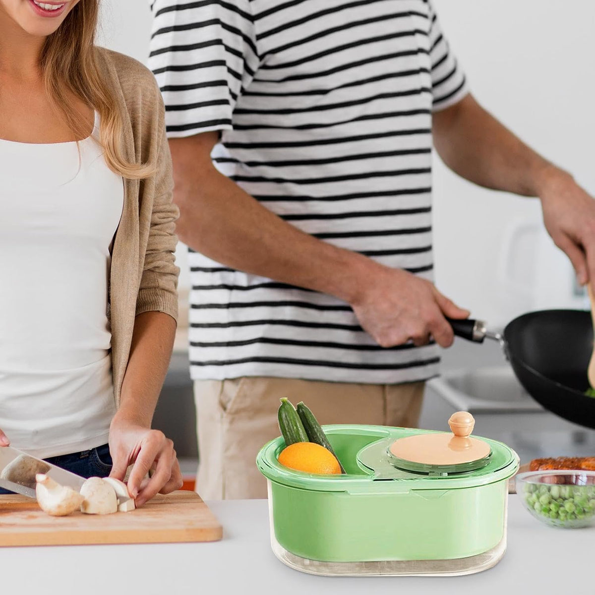 Fruit Spinner,Portable Rotating Salad Spinner and Dryer | Salad Cleaner, Kitchen Strainer Drainer Basket, Food Wash Bowl, Manual Lettuce Washer - PuriLite