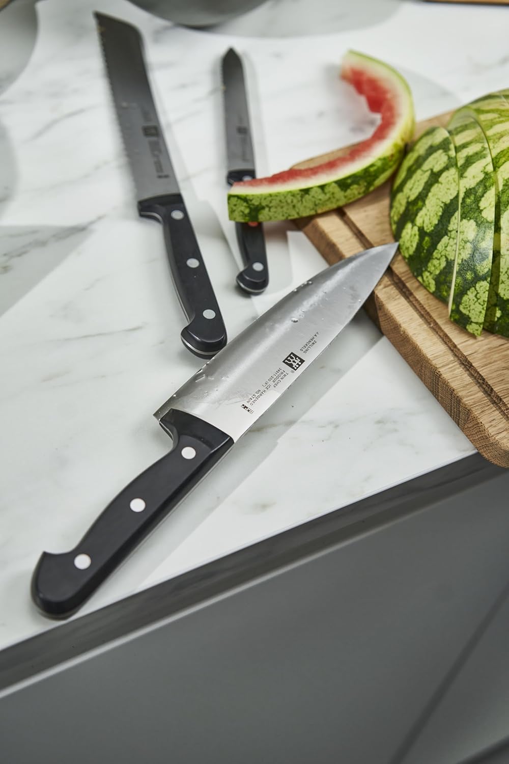 ZWILLING Twin Chef 9Piece Knife Block Set - Corrosion Resistant, Ice-Hardened Ultra Sharp Blades Graphite-Grey, Professional Knife Set, Durable, Dishwasher Safe - PuriLite
