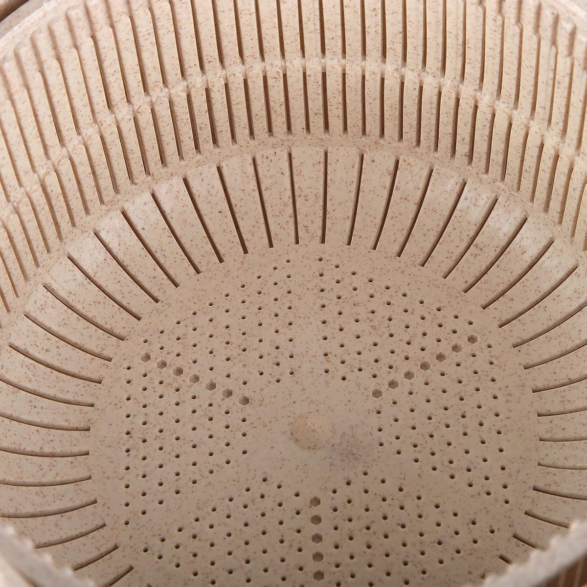 Salad Spinner, Lettuce Spinner with Bowl and Colander Manual Lettuce Dryer with Egg Strainer for Kitchen Manual Vegetables Rice Washin(Beige) - PuriLite
