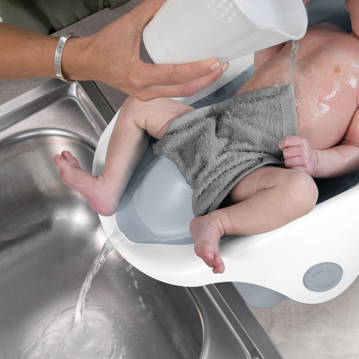 Summer Infant Clean Rinse Baby Bather, Gray - PuriLite