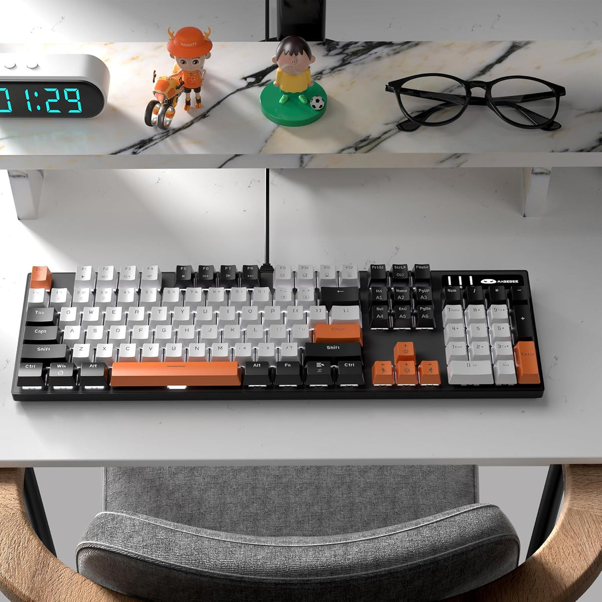 Mechanical Gaming Keyboard, 104 Keys White Backlit Mechanical Keyboards with Red Switches & Double-Shot Keycaps, MageGee Wired Ergonomic Computer Keyboard for Desktop, PC Gamers (White & Blue) - PuriLite