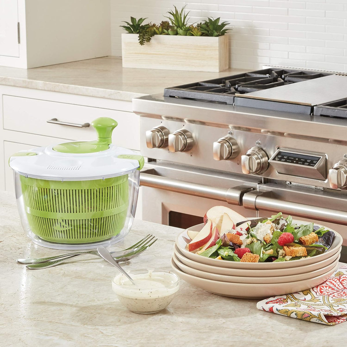 Cuisinart Salad Spinner with Easy-to-Spin Knob (CTG-00-SASC) - PuriLite