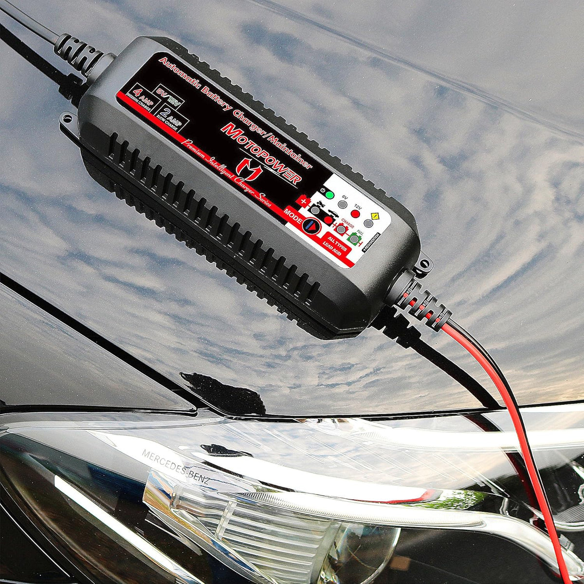 MOTOPOWER MP00205A 12V 800mA Fully Automatic Battery Charger/Maintainer - PuriLite