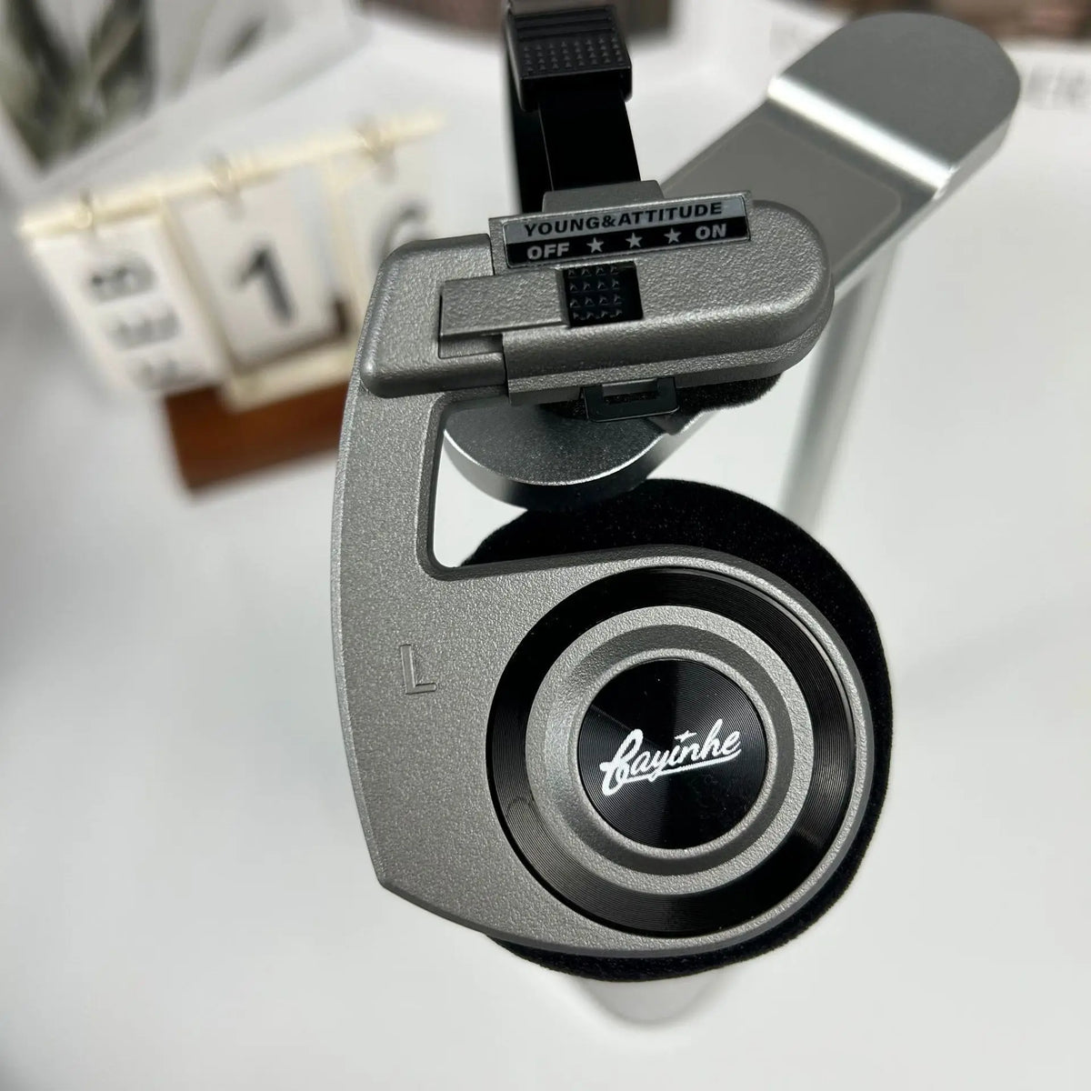Purilite Select™ Retro Foldable Bluetooth 5.3 Wireless Headphones - PuriLite