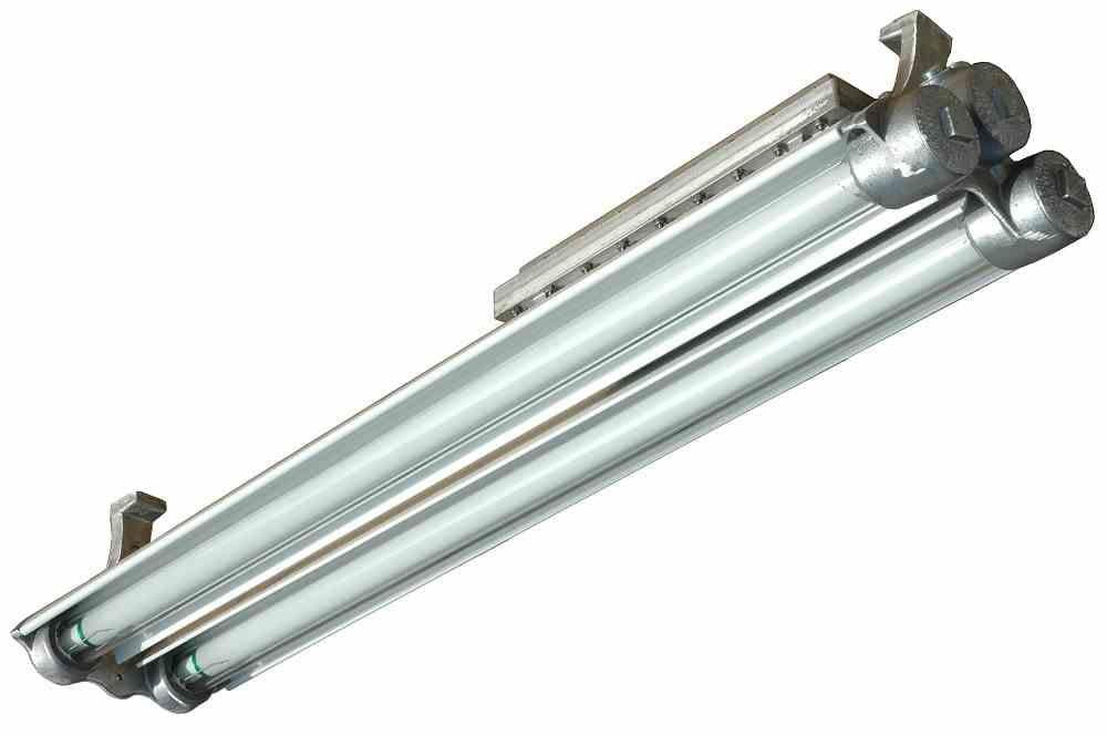 12 / 24 Volt Explosion Proof Fluorescent Light - Class 1 Div 1 & Class 2 Div 1 Ratings - PuriLite