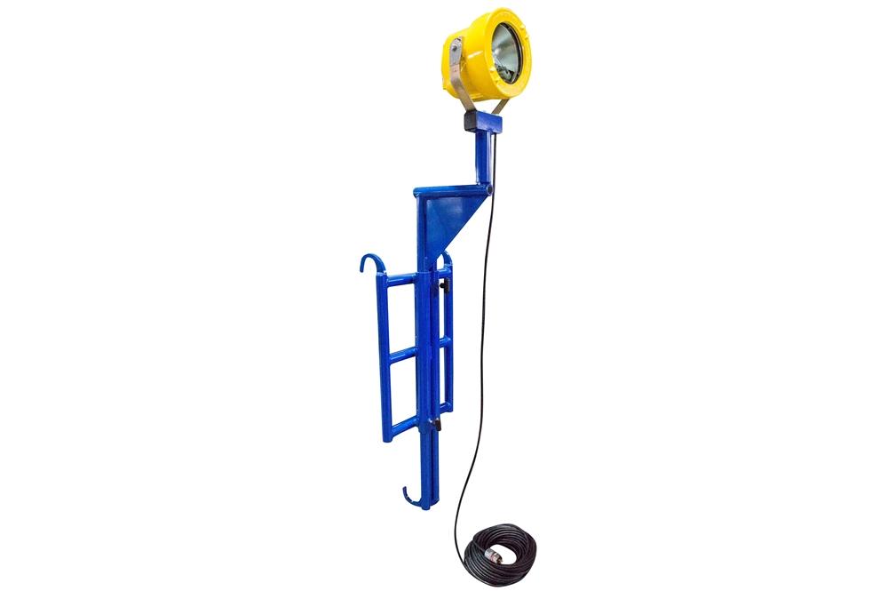Explosion Proof Light on Adjustable Rail / Ladder / Scaffold Bracket Mount - 70 Watt Metal Halide - PuriLite