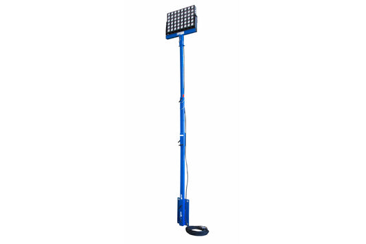 Larson 500W Pole Mount LED Flood Light Tower - 7-12' Pole - 50' 16/3 SOOW w/ General Area Cord Cap - PuriLite